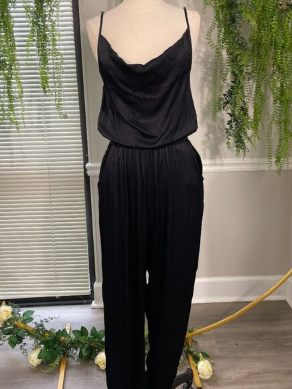 babi Black | Black Sleeveless Jumpsuit